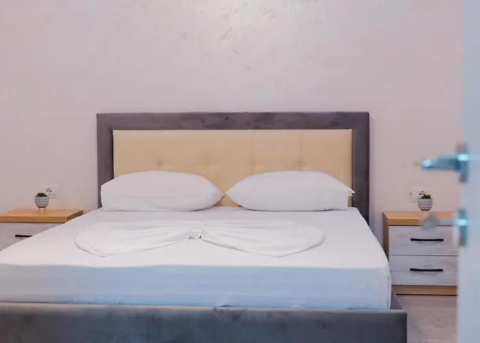 J&M Luxury Apartments Saranda 2